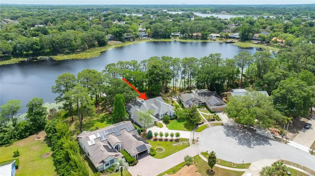 8243 Riviera Shore Court Orlando FL 32817