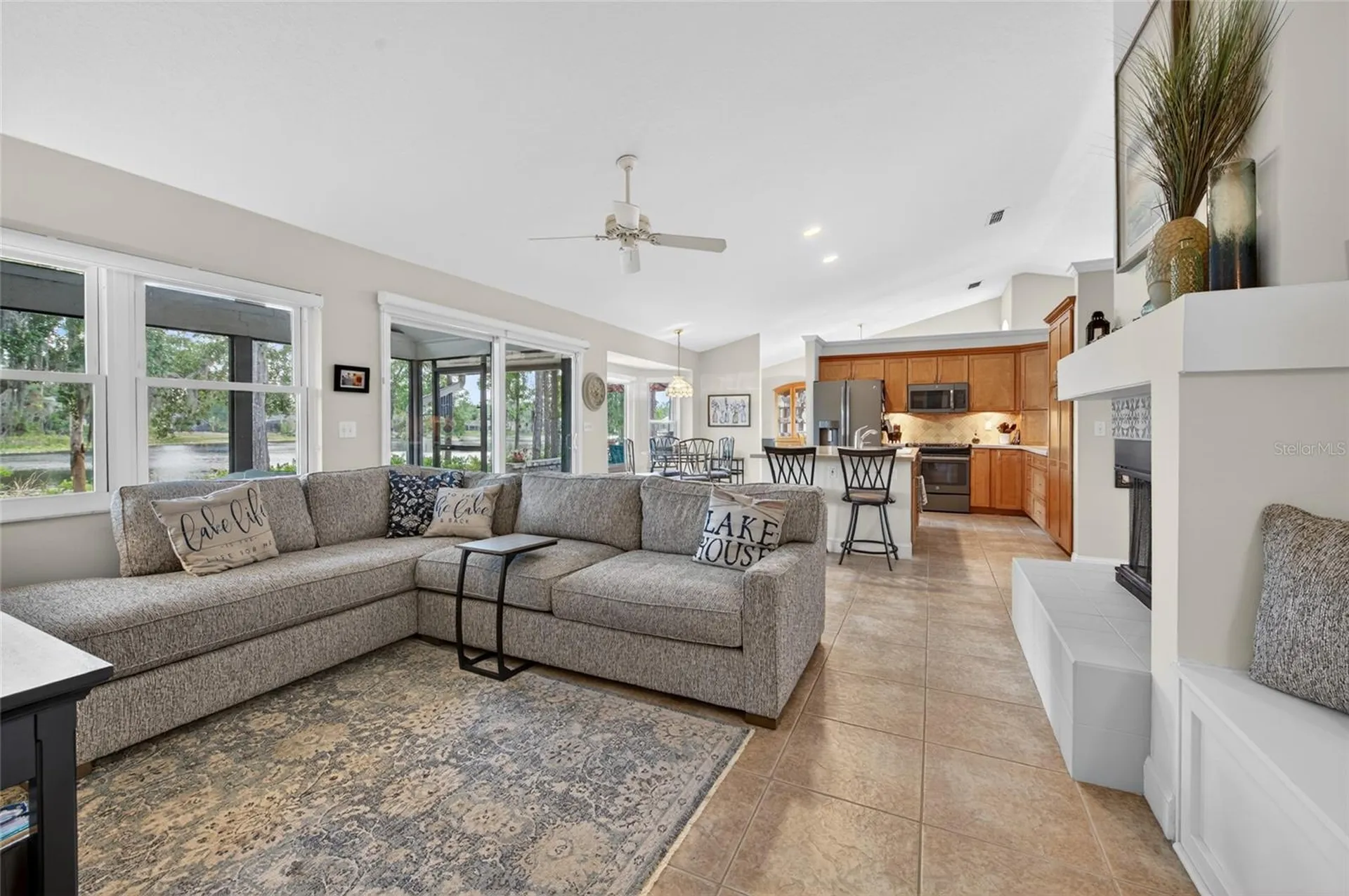 8243 Riviera Shore Court Orlando FL 32817