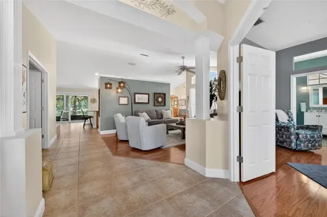 8243 Riviera Shore Court Orlando FL 32817