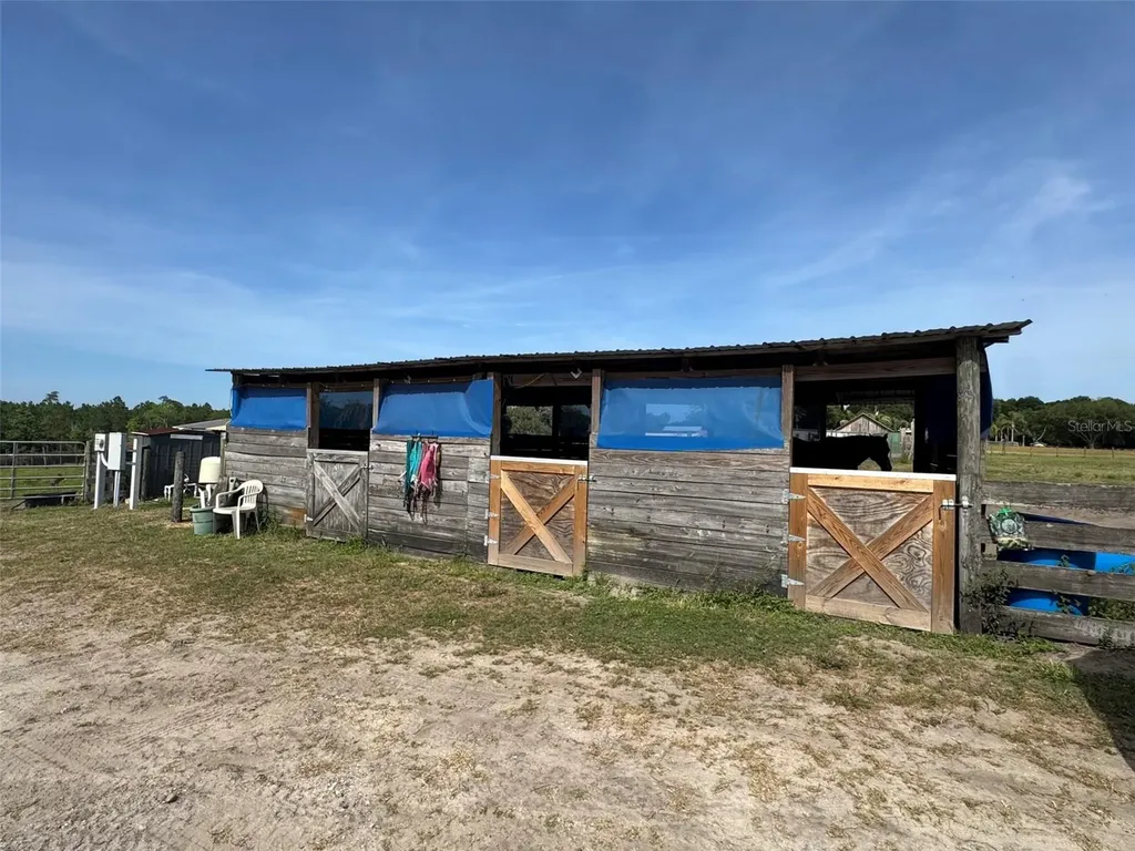 807 Campbell Lane De Leon Springs FL 32130