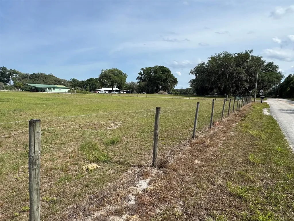 807 Campbell Lane De Leon Springs FL 32130