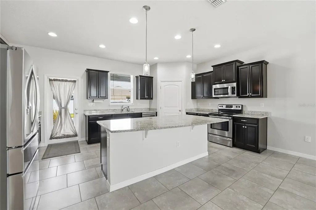 1493 Reflection Cove St Cloud FL 34771