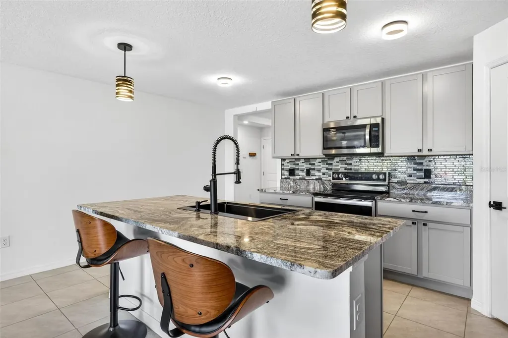 5514 Night Owl Terrace Palmetto FL 34221