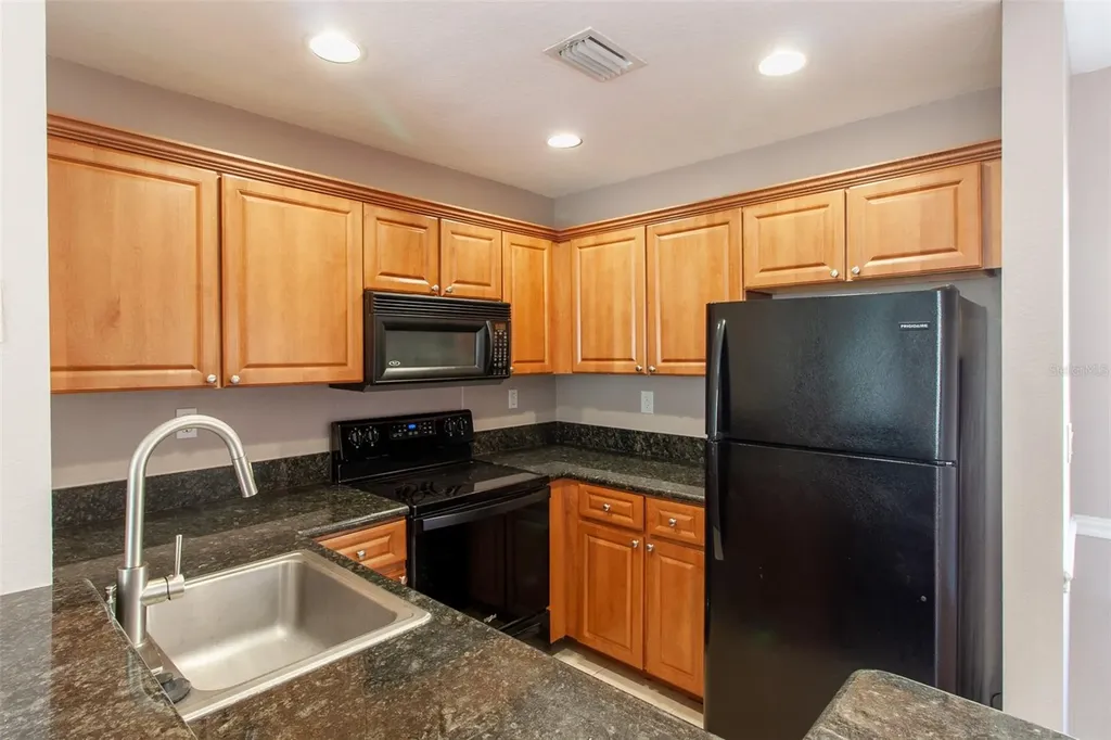 135 Grand Beach Place Tampa FL 33609