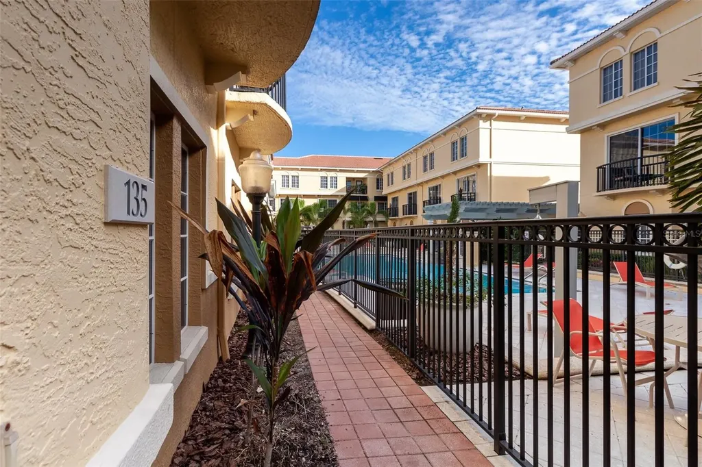 135 Grand Beach Place Tampa FL 33609