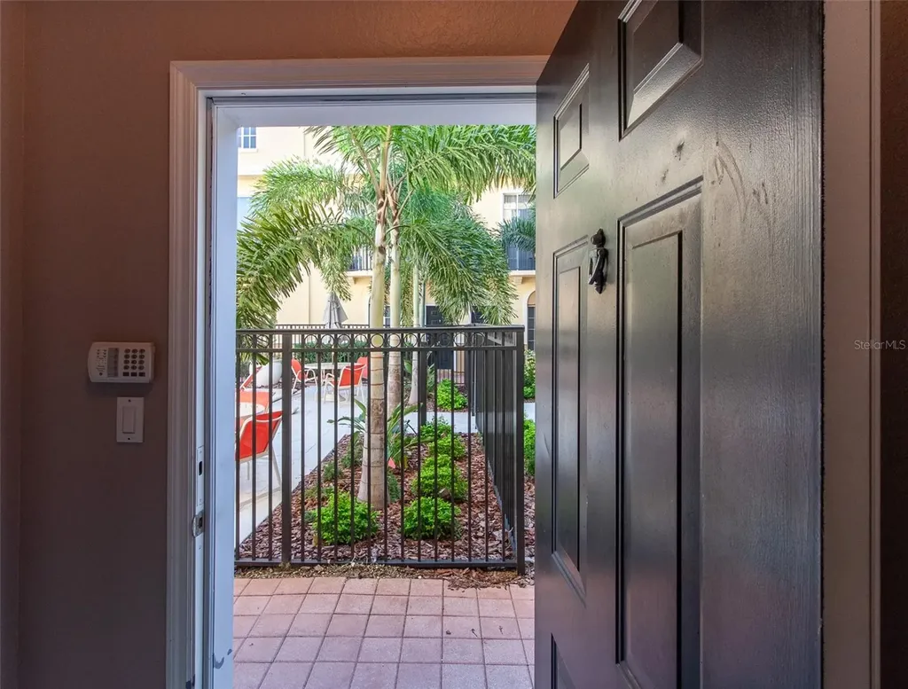 135 Grand Beach Place Tampa FL 33609