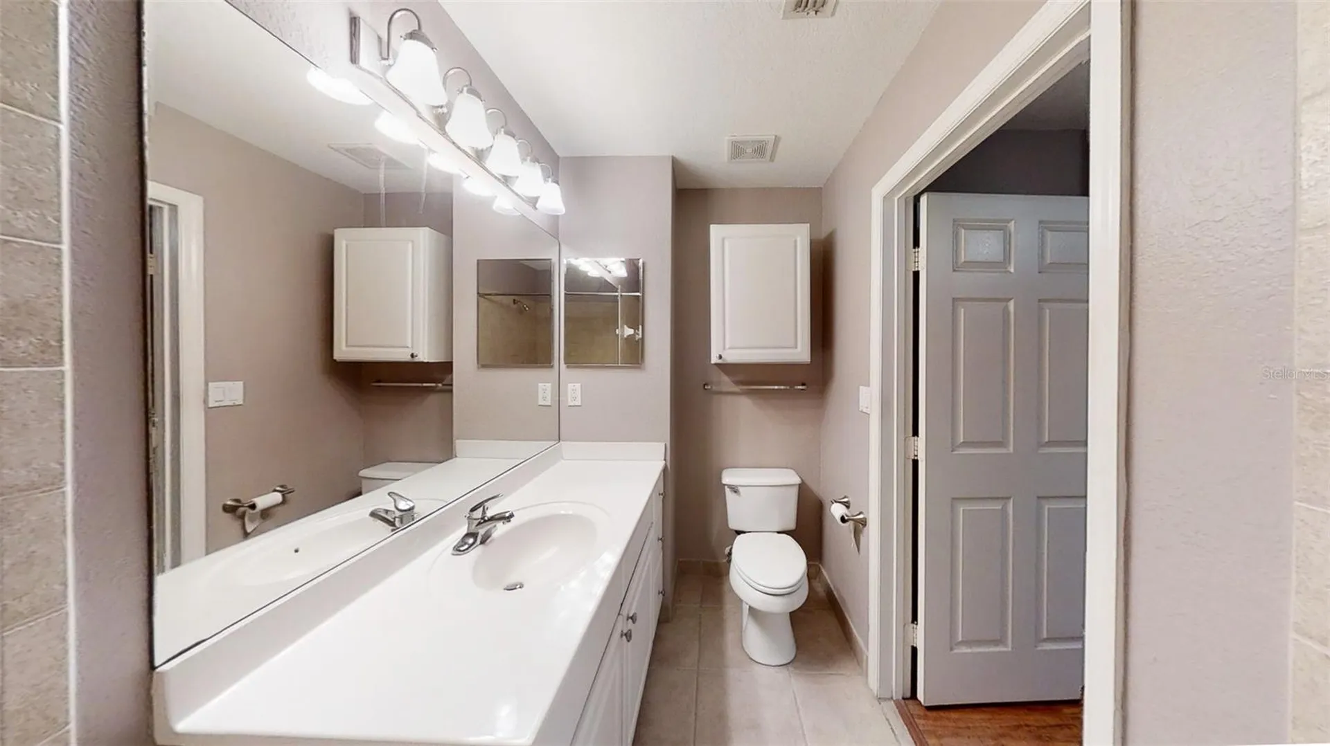 135 Grand Beach Place Tampa FL 33609