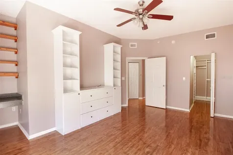 135 Grand Beach Place Tampa FL 33609