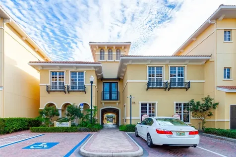 135 Grand Beach Place Tampa FL 33609