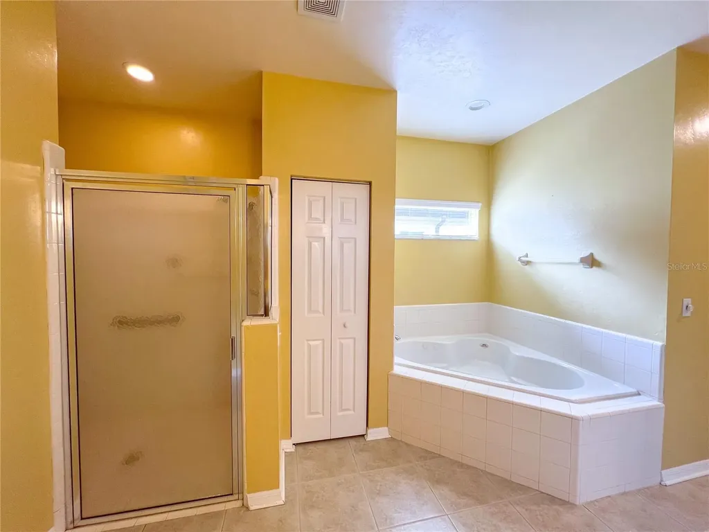 8436 SW 77th Avenue Gainesville FL 32608