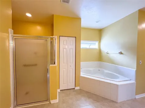 8436 SW 77th Avenue Gainesville FL 32608