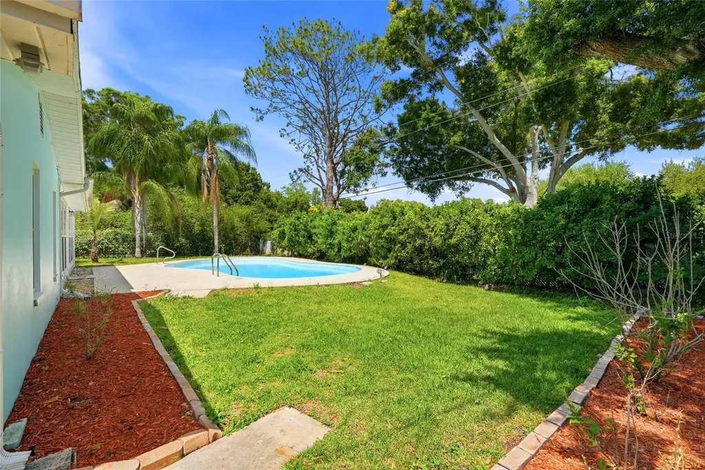 1341 Ranchwood Drive Clearwater FL 33764