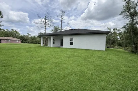 2523 Cloras Street North Port FL 34287
