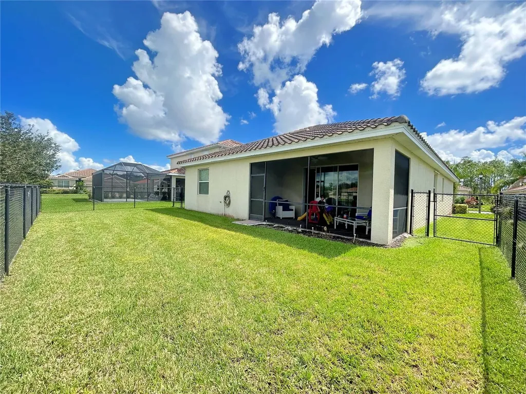 2571 Laurentina Lane Cape Coral FL 33909