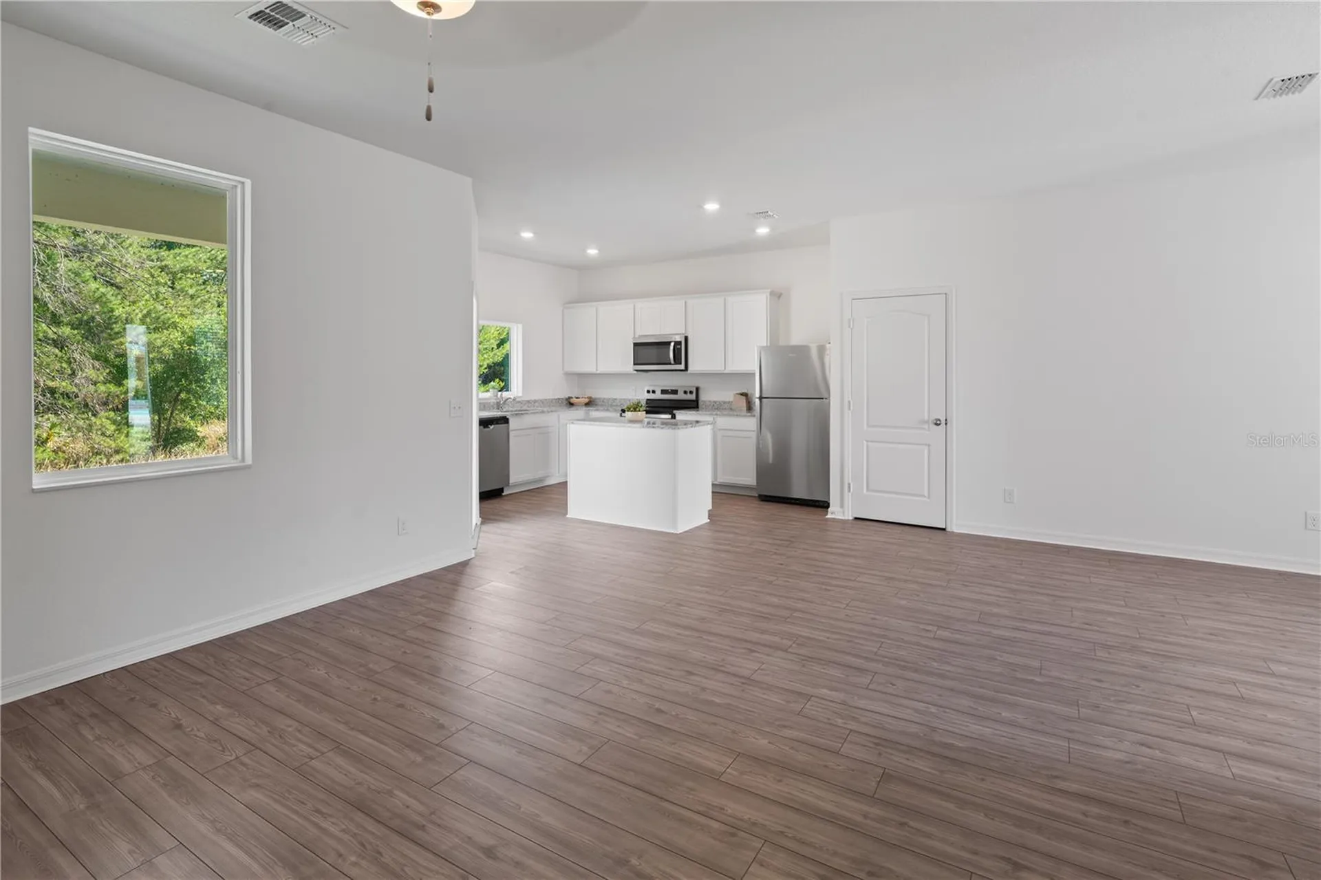563 Bay Leaf Drive Kissimmee FL 34759