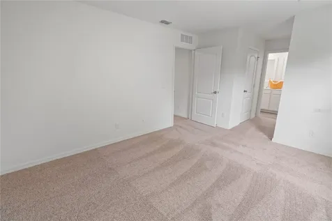 563 Bay Leaf Drive Kissimmee FL 34759