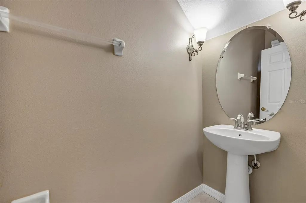 438 Reed Grass Drive Oviedo FL 32765