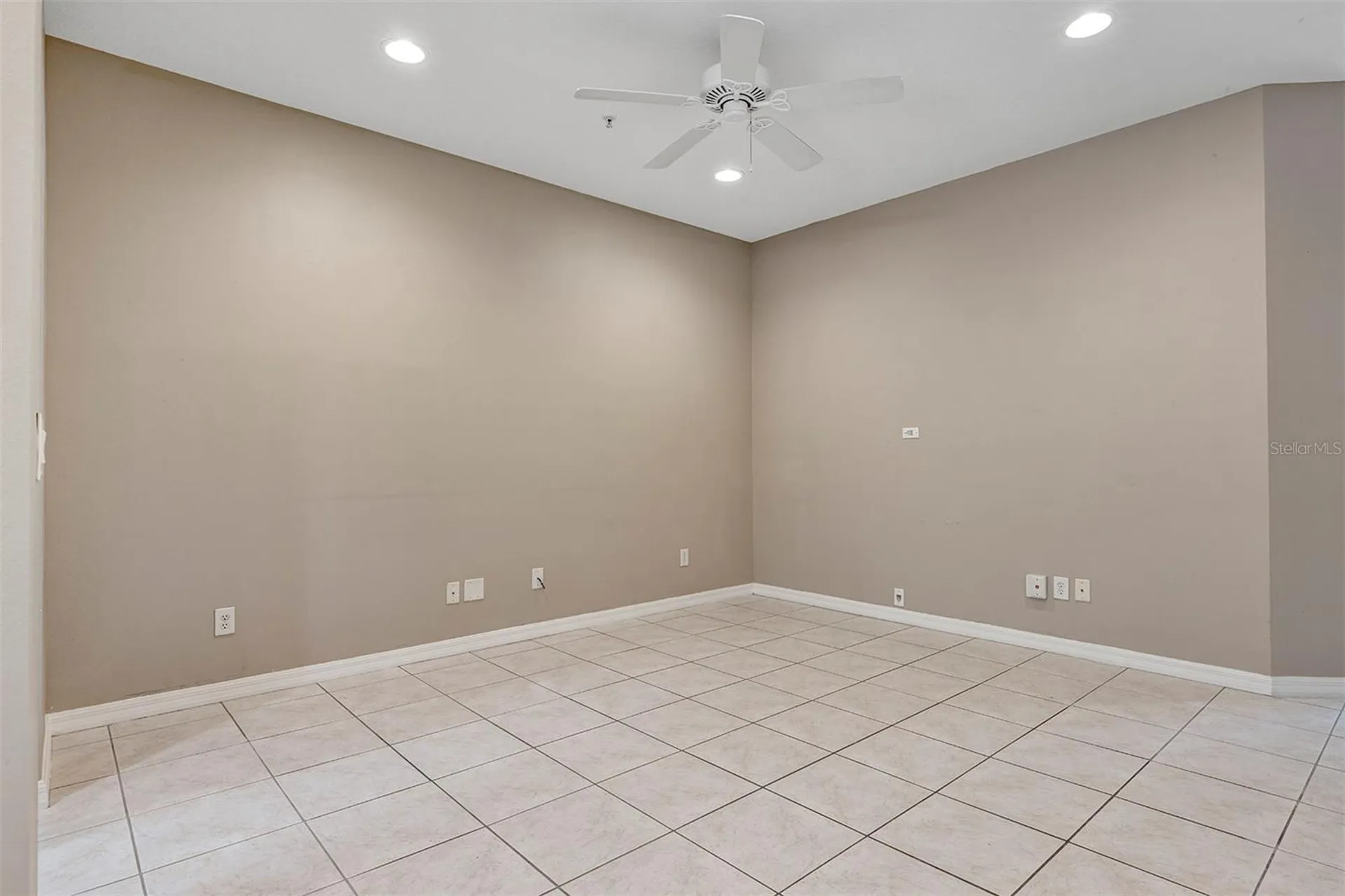 438 Reed Grass Drive Oviedo FL 32765