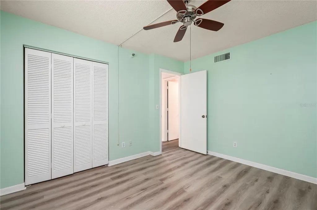 1701 Beach Road Englewood FL 34223