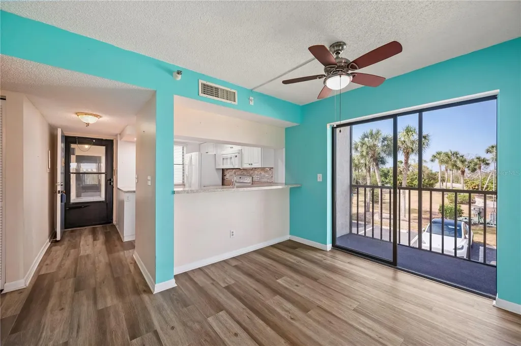 1701 Beach Road Englewood FL 34223