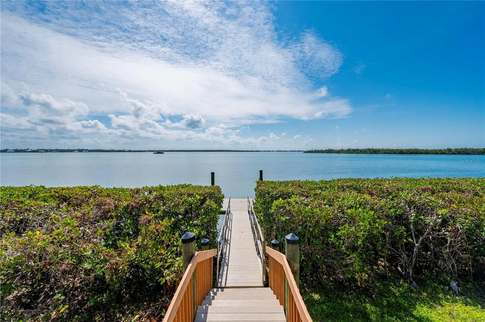 1701 Beach Road Englewood FL 34223