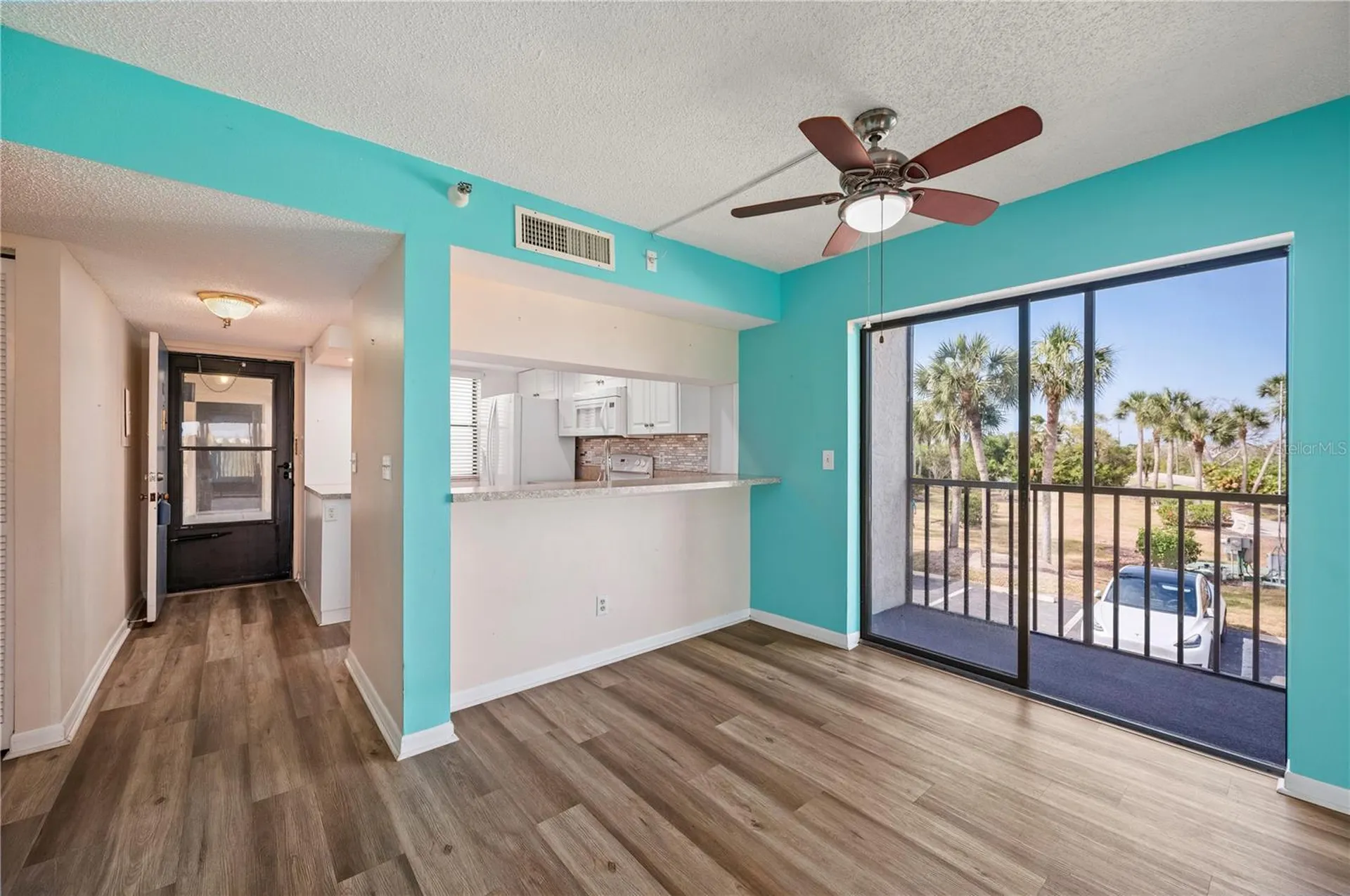 1701 Beach Road Englewood FL 34223