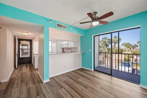 1701 Beach Road Englewood FL 34223