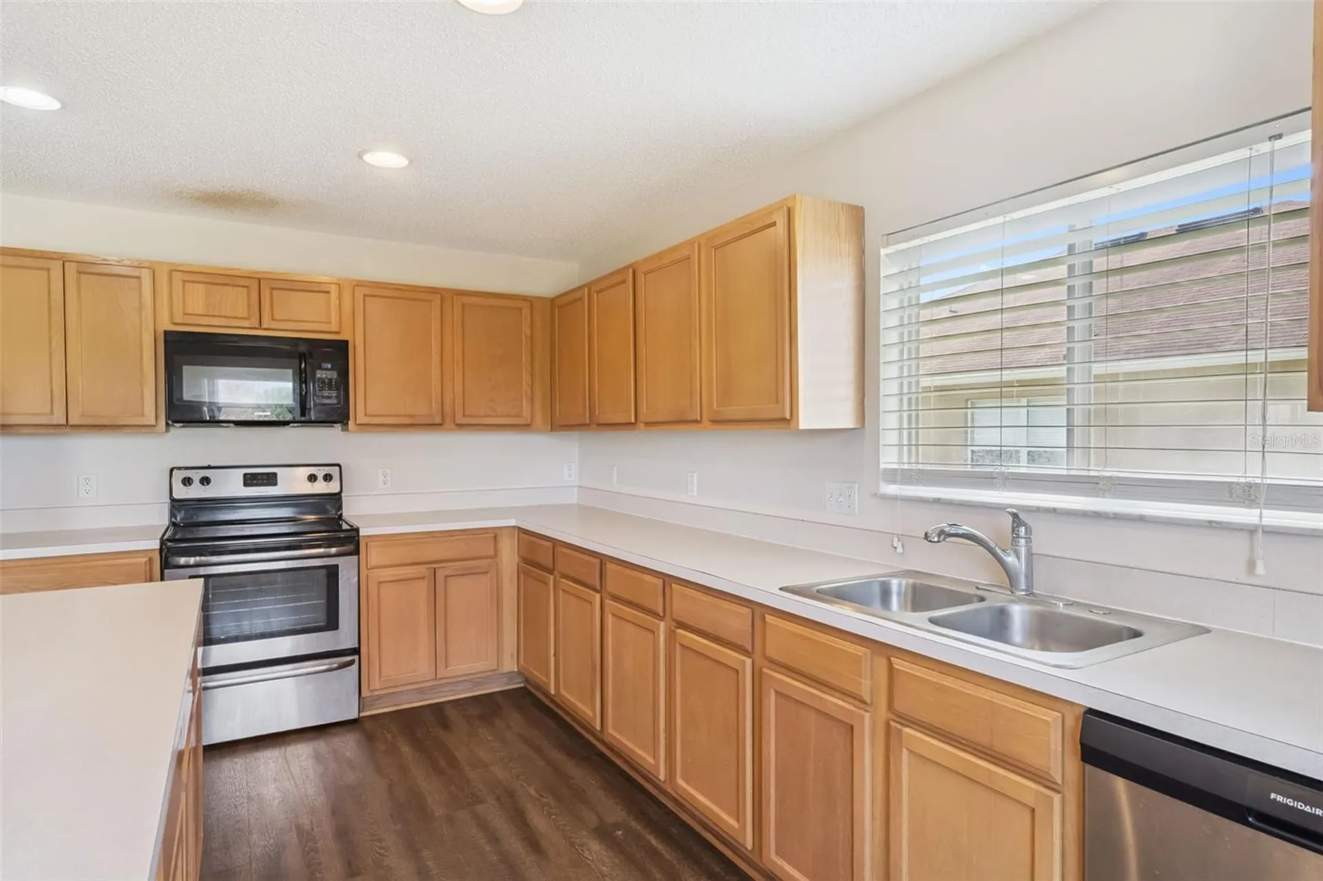 928 Elderberry Drive Davenport FL 33897