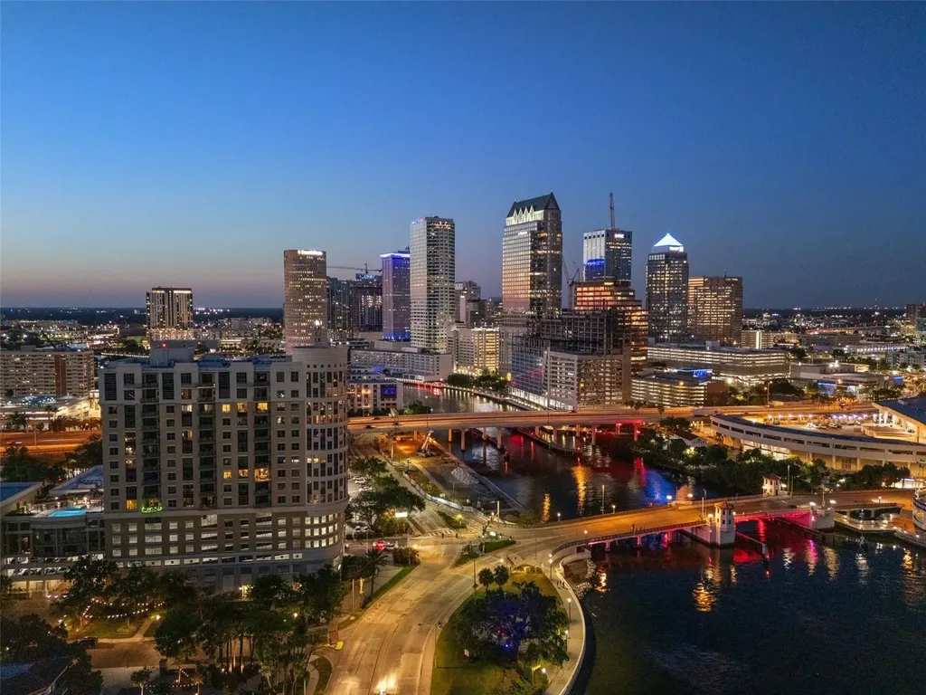 275 Bayshore Boulevard Tampa FL 33606