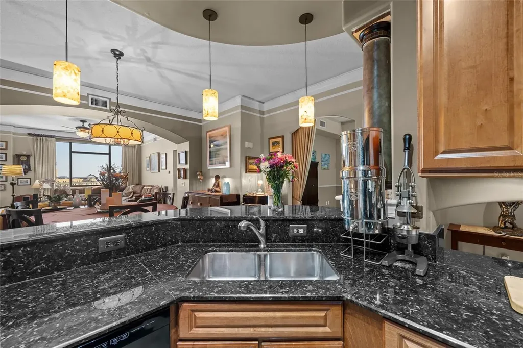 275 Bayshore Boulevard Tampa FL 33606
