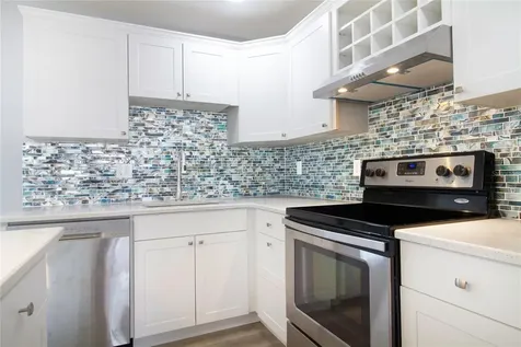 4470 Mainlands Boulevard W Pinellas Park FL 33782