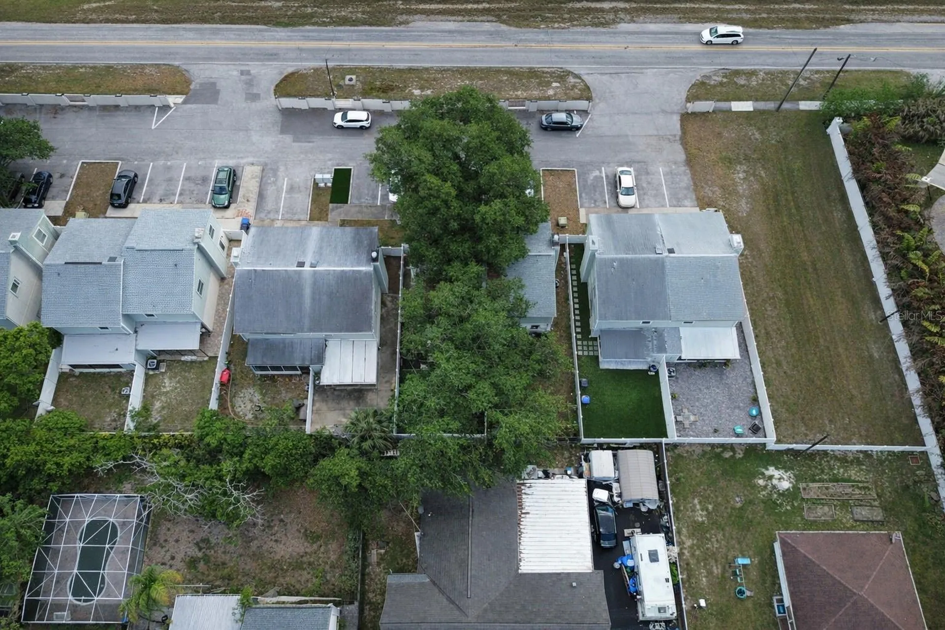 11808 N Armenia Avenue Tampa FL 33612