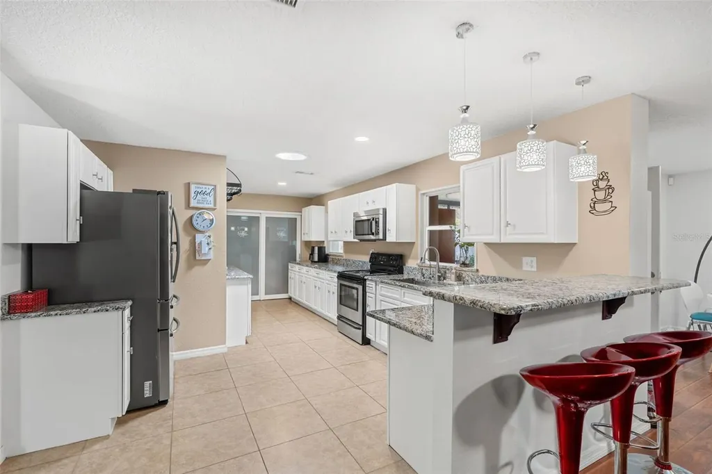 1702 Elaine Avenue Altamonte Springs FL 32701