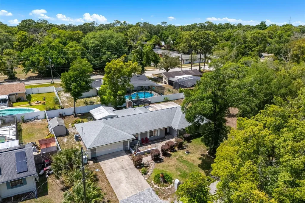 1702 Elaine Avenue Altamonte Springs FL 32701