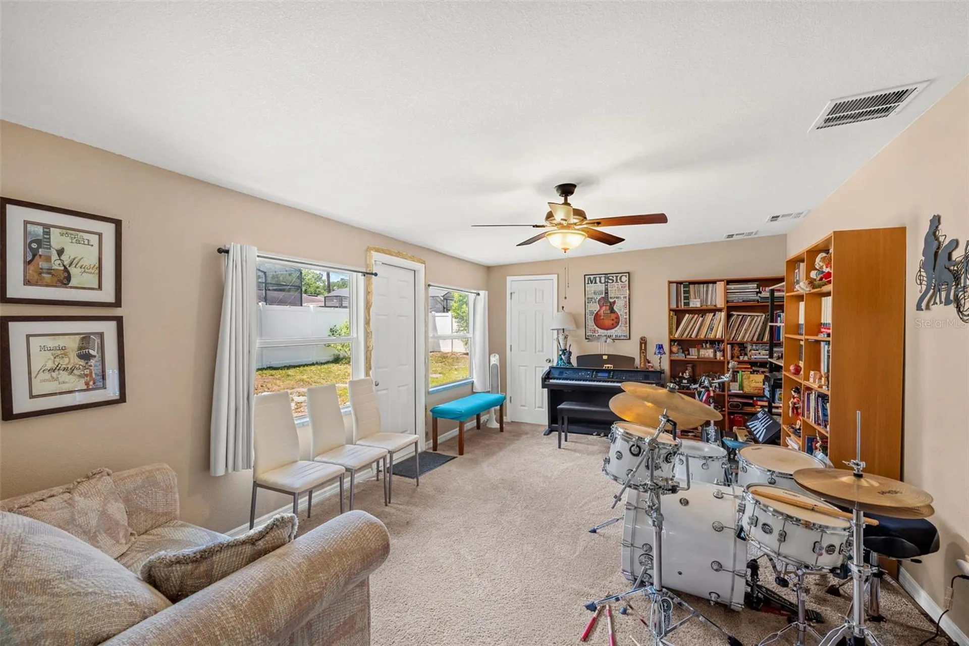 1702 Elaine Avenue Altamonte Springs FL 32701