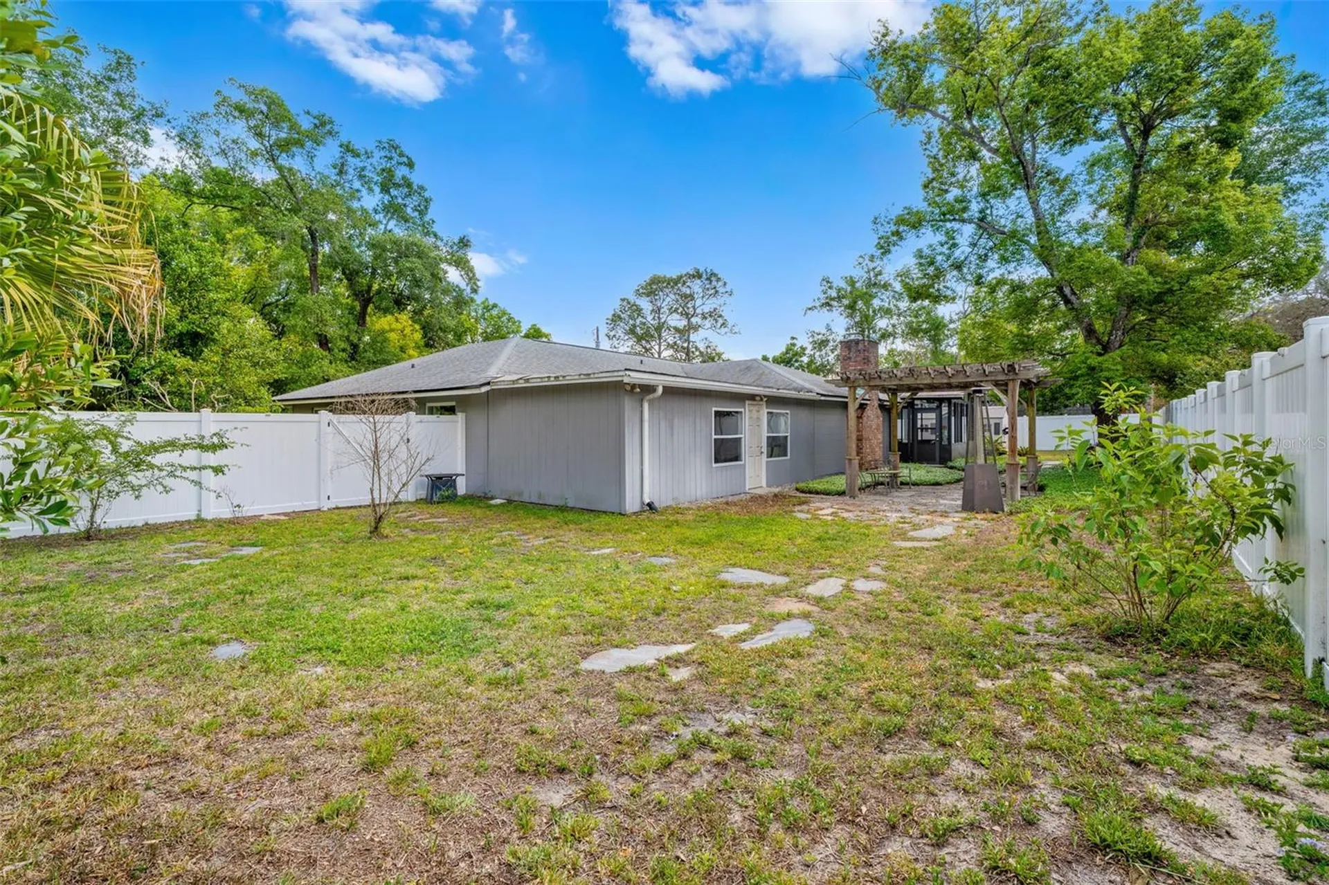 1702 Elaine Avenue Altamonte Springs FL 32701