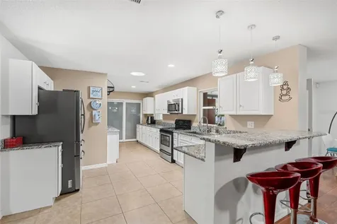 1702 Elaine Avenue Altamonte Springs FL 32701