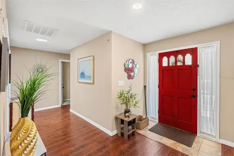 1702 Elaine Avenue Altamonte Springs FL 32701