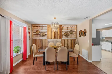 1702 Elaine Avenue Altamonte Springs FL 32701