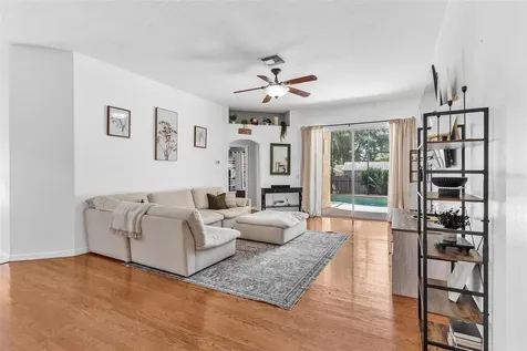 10342 Pleasant View Drive Leesburg FL 34788