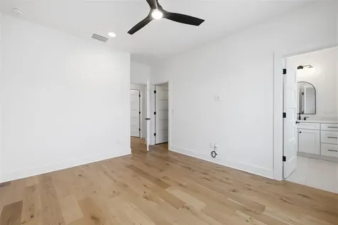 407 S Albany Avenue Tampa FL 33606
