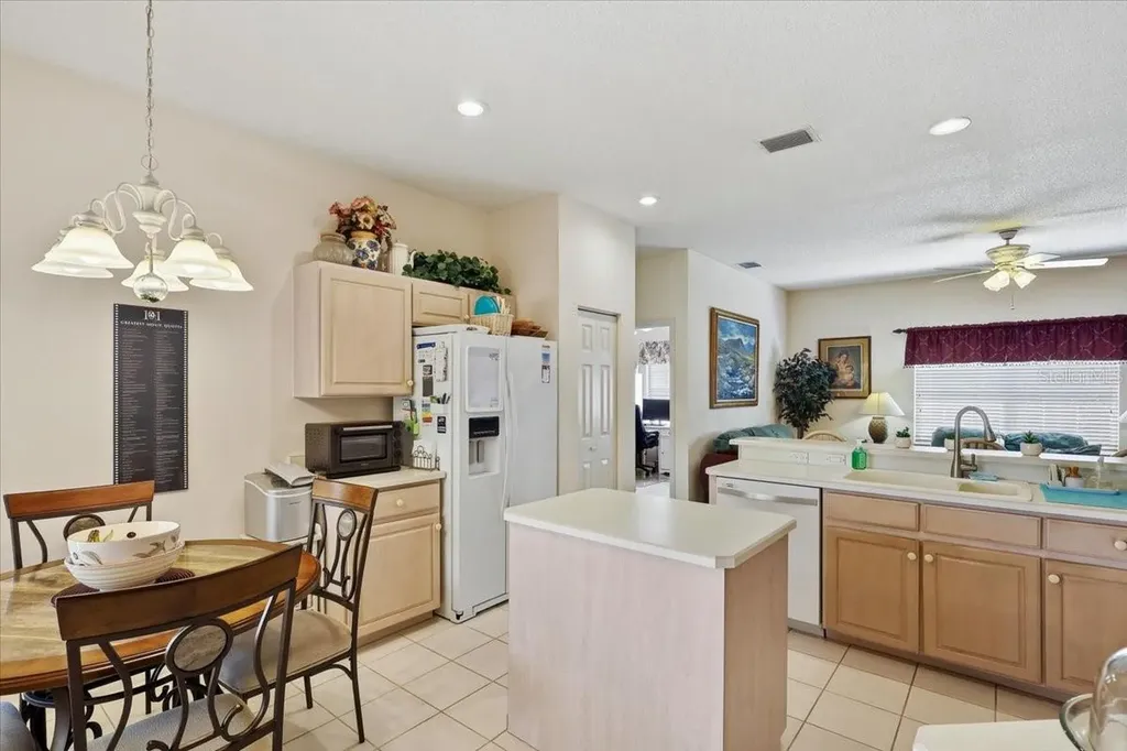 2 Carlson Lane Palm Coast FL 32137