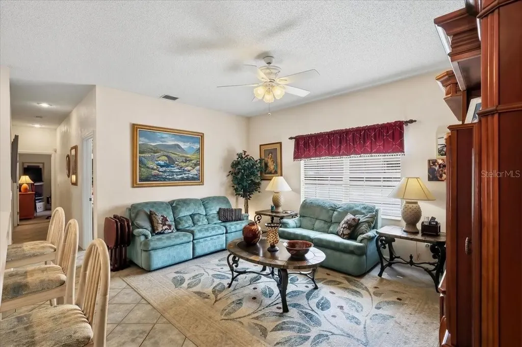 2 Carlson Lane Palm Coast FL 32137