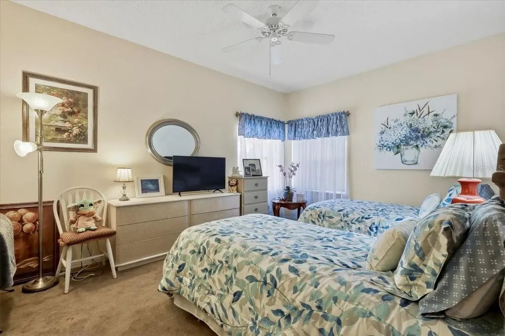 2 Carlson Lane Palm Coast FL 32137