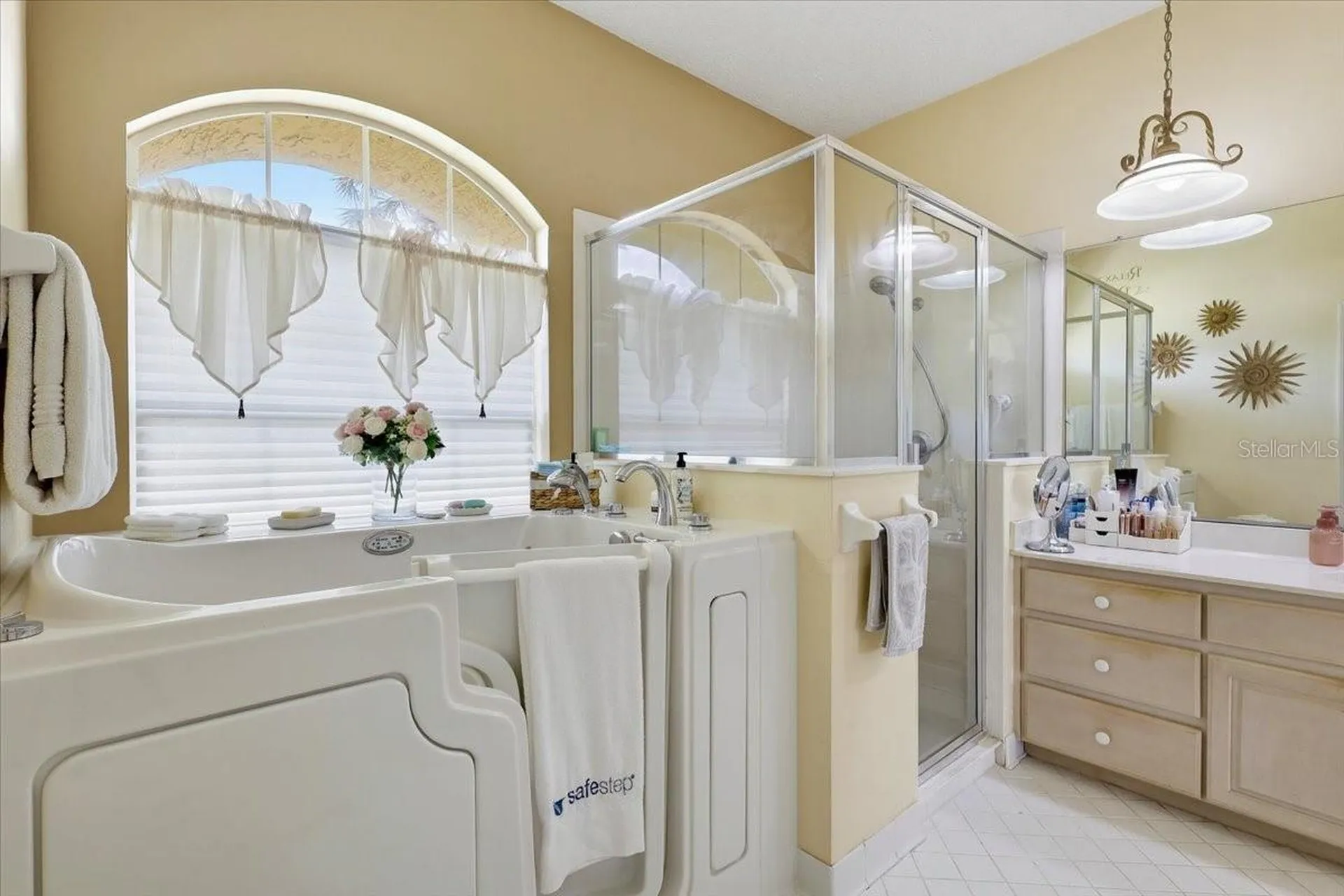 2 Carlson Lane Palm Coast FL 32137