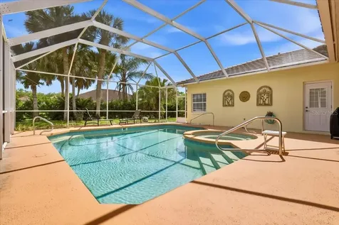 2 Carlson Lane Palm Coast FL 32137