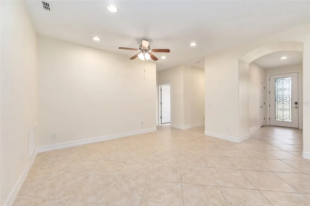 9221 SW 70th Loop Ocala FL 34481