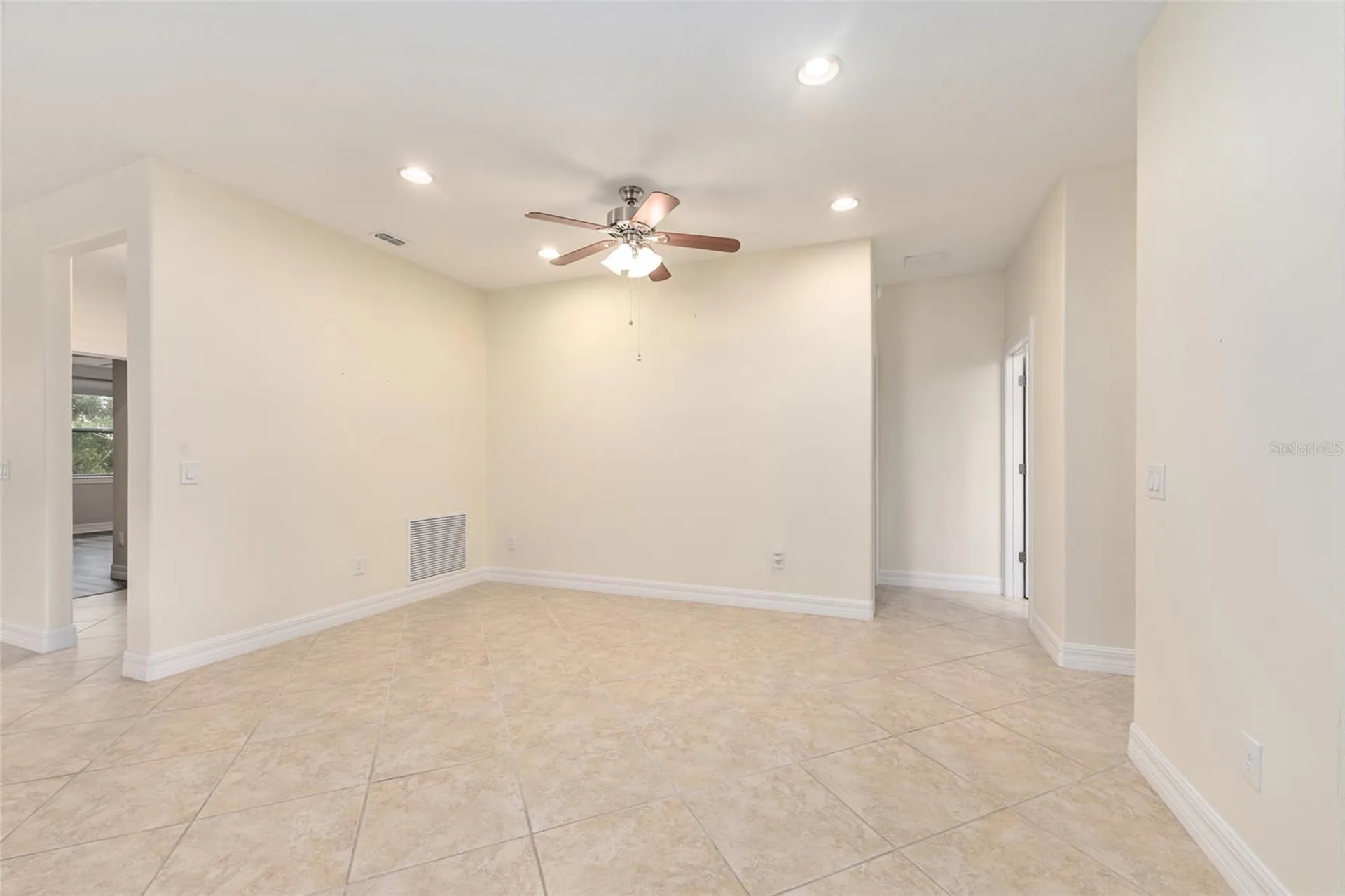9221 SW 70th Loop Ocala FL 34481