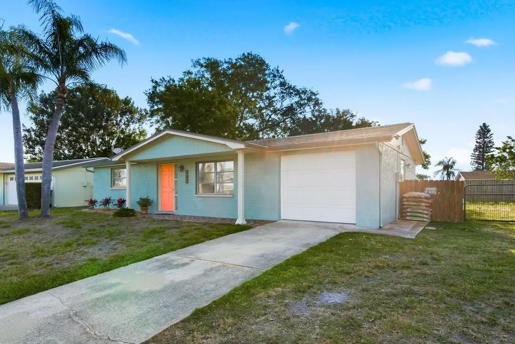 1958 Essex Drive Holiday FL 34691