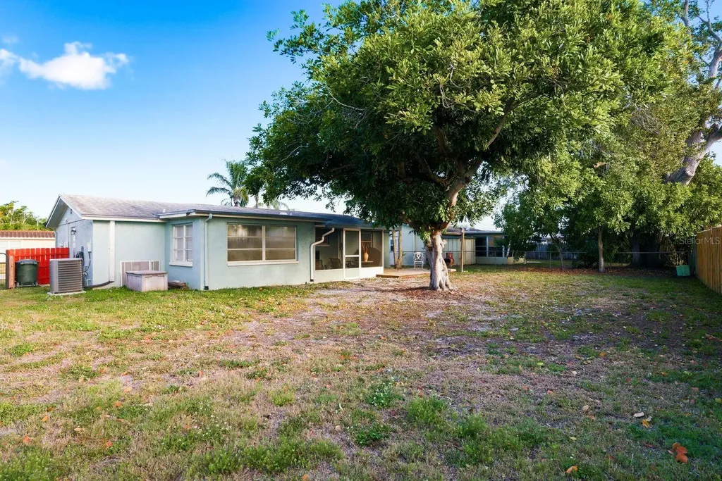 1958 Essex Drive Holiday FL 34691
